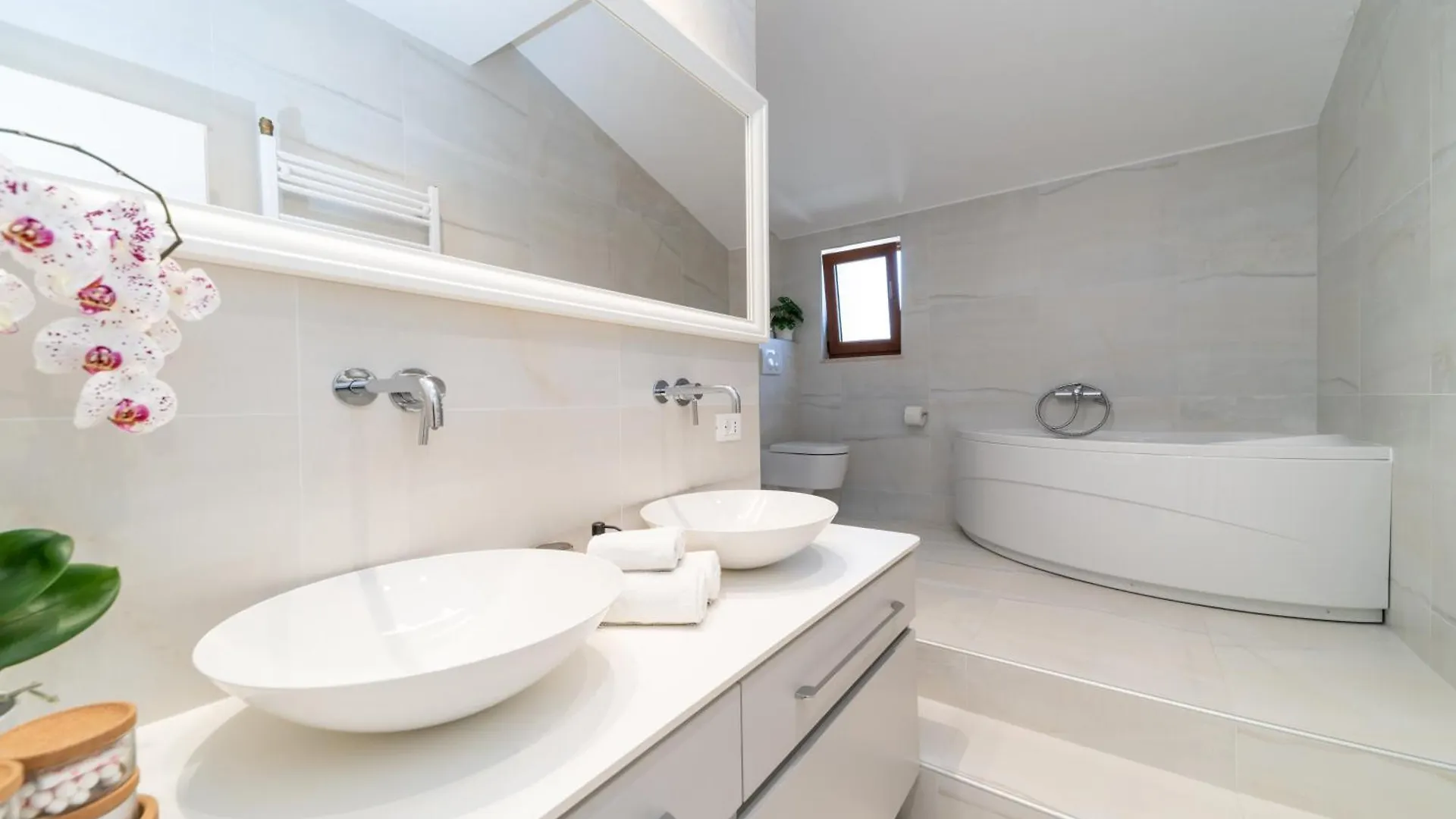 Holiday Home Kiara Brtonigla